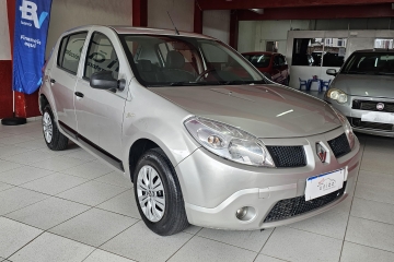 SANDERO