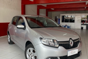 SANDERO